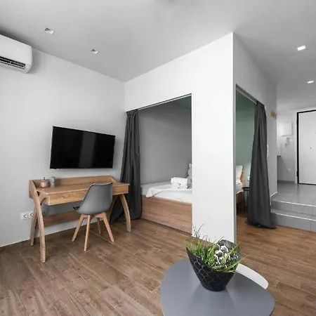 Big Apple, Nilie Hospitality Mgmt 塞萨洛尼基 Exterior photo