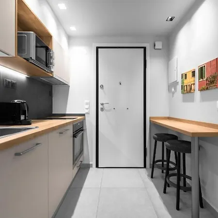 Big Apple, Nilie Hospitality Mgmt 塞萨洛尼基 Exterior photo