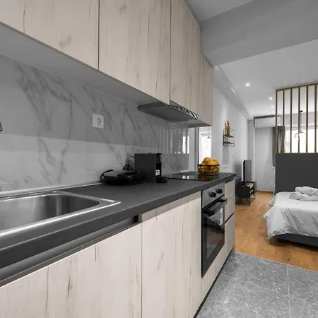 Big Apple, Nilie Hospitality Mgmt 塞萨洛尼基 Exterior photo